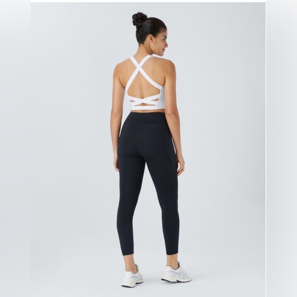 Halara SoftlyZero™ Airy Square Neck Backless Crisscross Cropped Yoga Tank Top M - Picture 15 of 15